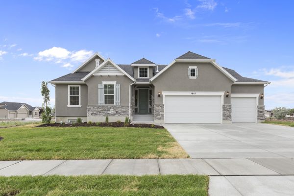 Residential Driveway Service in Mission Viejo