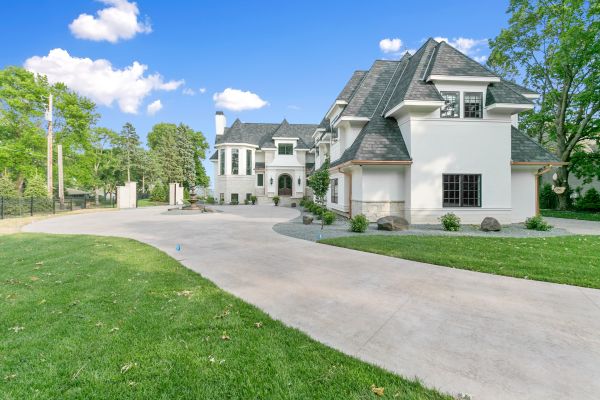 Concrete Driveway Installation in Mission Viejo